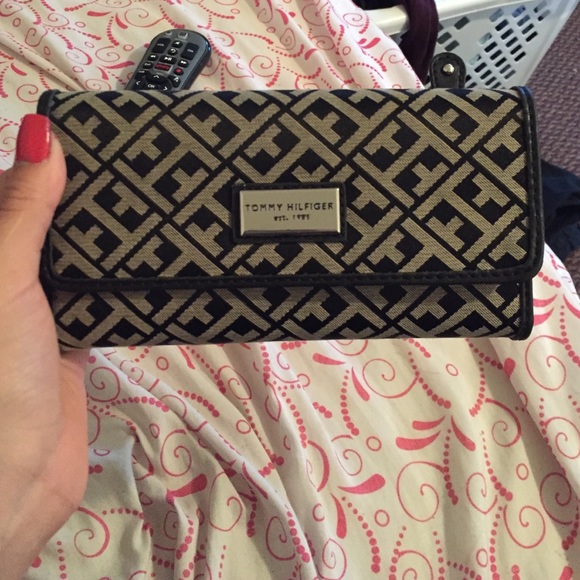Tommy Hilfiger Wallet
