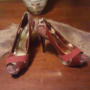 👠Jessica Simpson Snake Skin Heels👠
