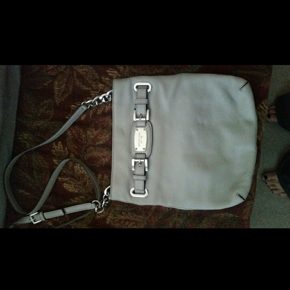 MK CROSSBODY silver hardware