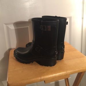 Michael Kors Devenport short rain boots