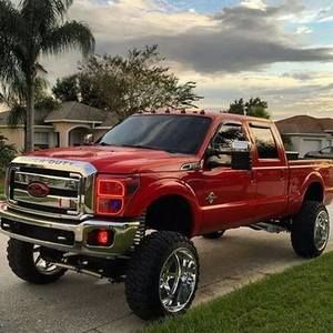 Meet your Posher, Luz