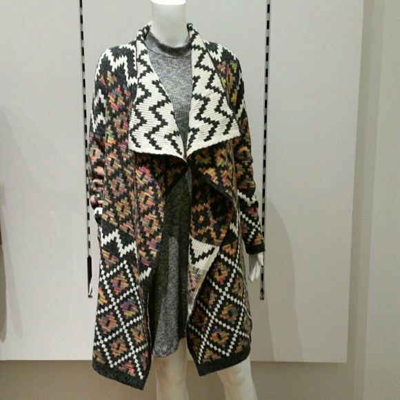 My Beloved Geometric Design Long Sweater Jacket