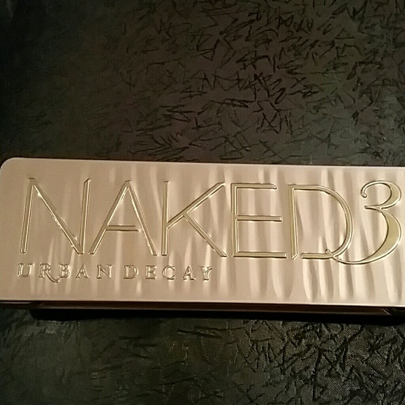 Urban decay naked 3