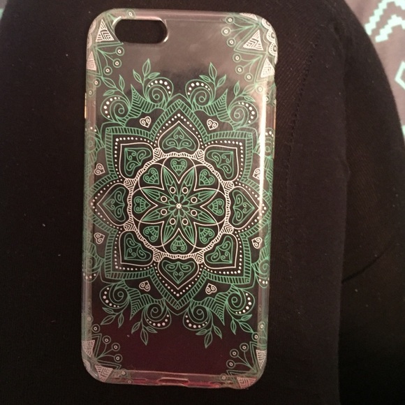 PacSun Accessories - Silicon iPhone 6 case