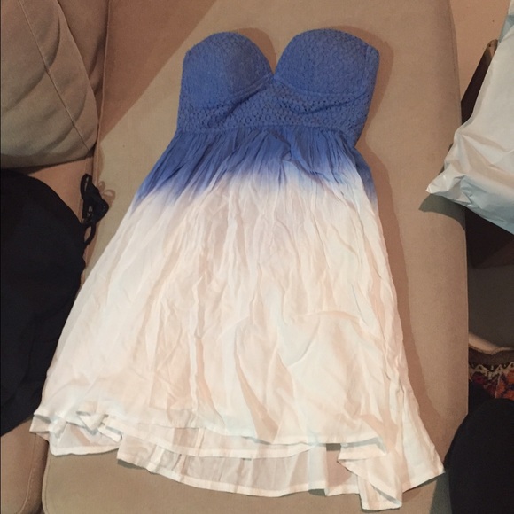 Ombré strapless dress