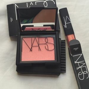 NARS pressed powder blush & moisturizing lip gloss