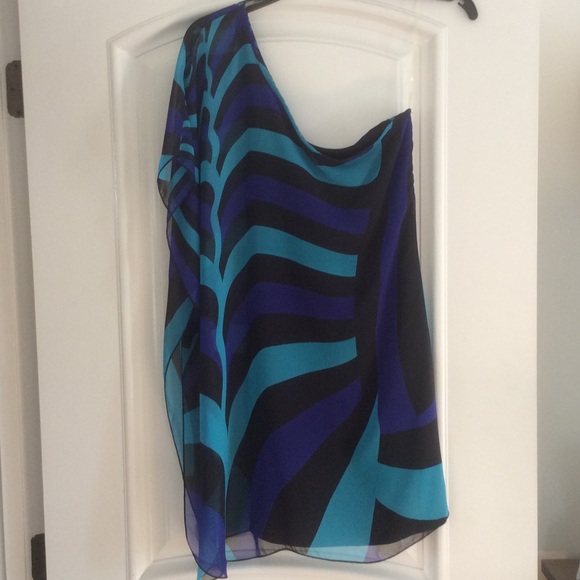 Fun and flirty boutique dress!