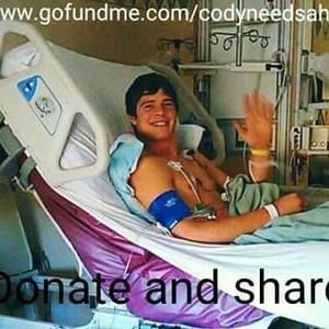 Meet your Posher, Caitlin