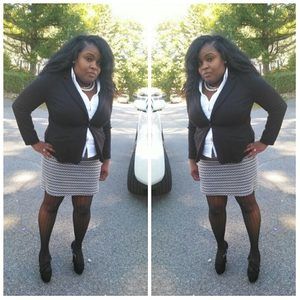 Meet your Posher, Ligaya