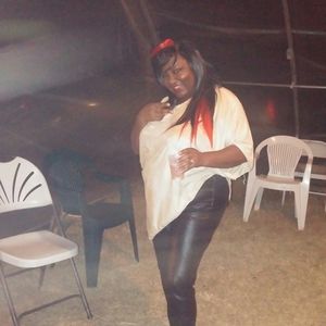 Meet your Posher, Beverly