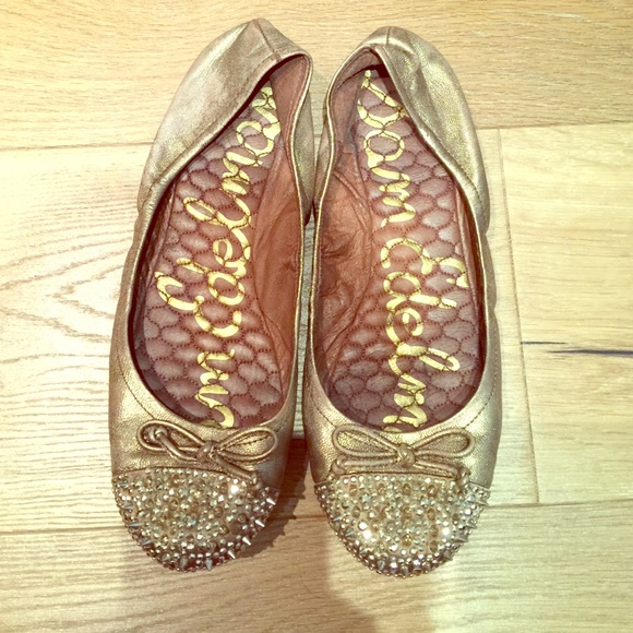 Sam Edelman studded flats. Size 8