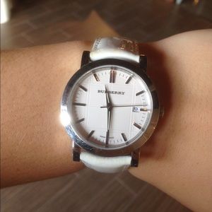 Unisex Burberry watch.