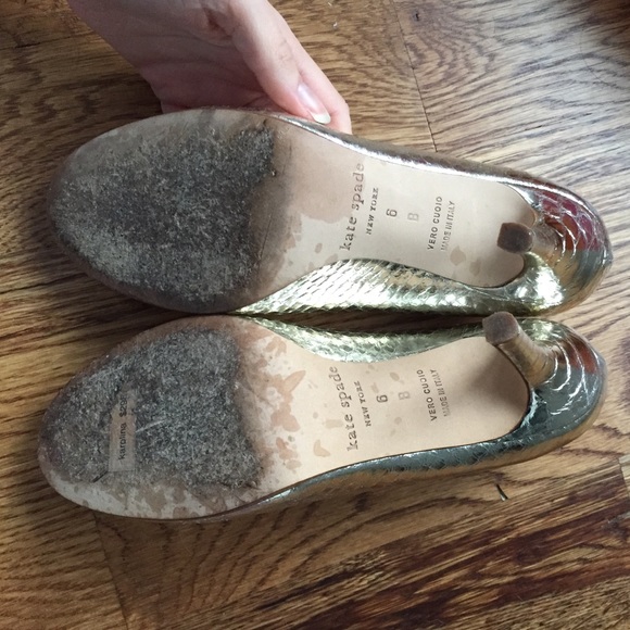 Gold Metallic Snake Skin High Heels - Picture 4 of 4