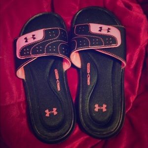 BRAND NEW black and pink under armour sandals!