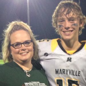 Meet your Posher, Holly