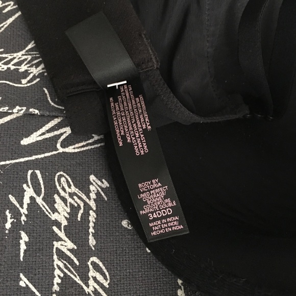 Victoria's Secret Bra - Picture 3 of 3