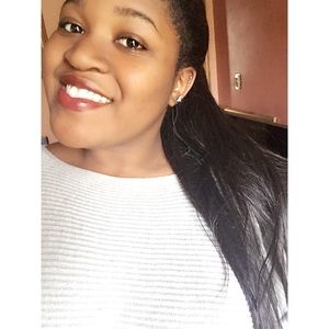 Meet your Posher, Brenna