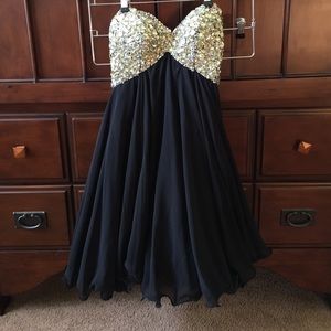 Evenings by Allure dress