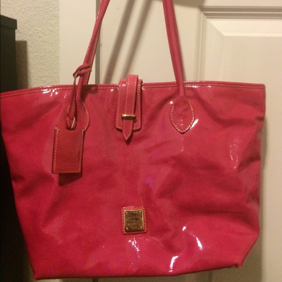 Sale!!!! NEW Dooney & Bourke pink handbag