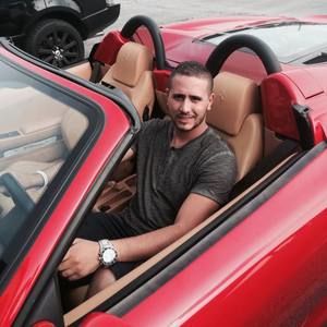 Meet your Posher, Anas