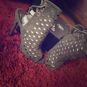 Khaki Green lace up heels