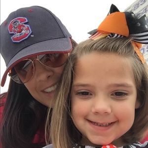 Meet your Posher, Crystal