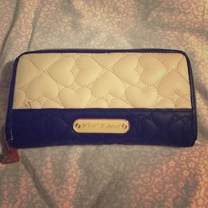 Betsy Johnson wallet