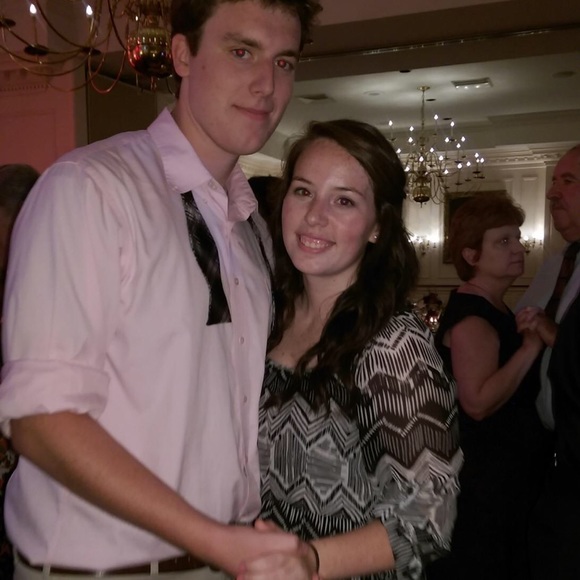 Meet your Posher, Aimee - Picture 4 of 4