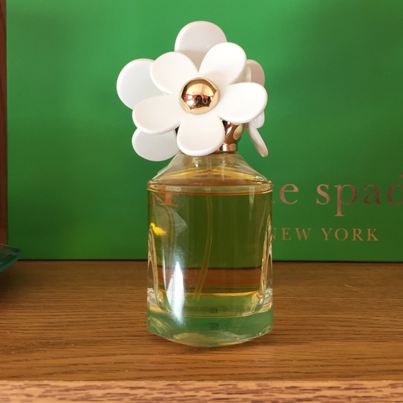 Marc Jacobs Other - Marc Jacobs daisy Perfume Marc Jacobs Other - Marc Jacobs daisy Perfume