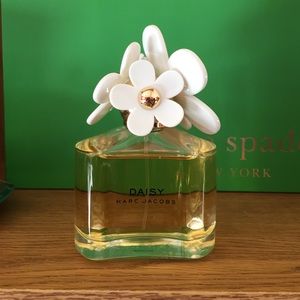 Marc Jacobs Other - Marc Jacobs daisy Perfume Marc Jacobs Other - Marc Jacobs daisy Perfume