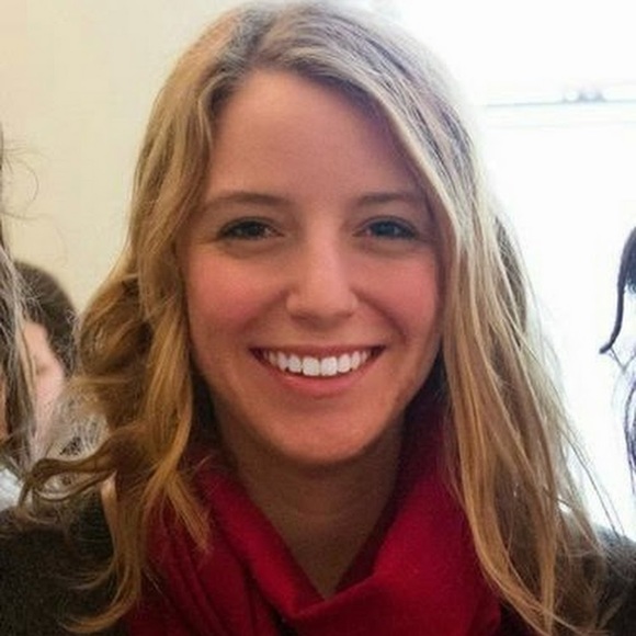 Meet your Posher, Abbey