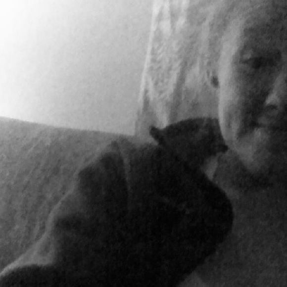 Meet your Posher, Hailey - Picture 1 of 1