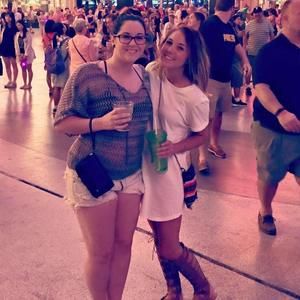 Meet your Posher, Alyse