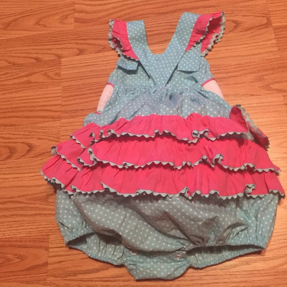 Stella Belly 2T/Girl Embroidered Flamingo Romper - Picture 3 of 4