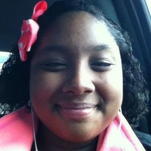 Meet your Posher, Analeah