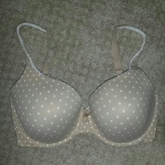 Victoria's Secret underwire bra 34DDD