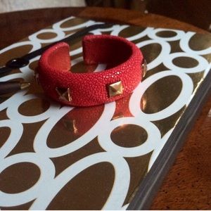 Dani G Jewelry - 💌HP 10/17 Dani G Studded Stingray Cuff Dani G Jewelry - 💌HP 10/17 Dani G Studded Stingray Cuff