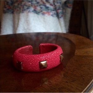 Dani G Jewelry - 💌HP 10/17 Dani G Studded Stingray Cuff Dani G Jewelry - 💌HP 10/17 Dani G Studded Stingray Cuff