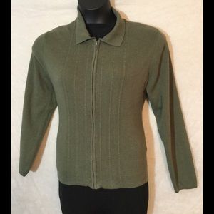 Plus size extra-large stretchable sweater