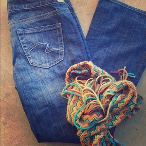 Maurice's bootcut distressed jeans!