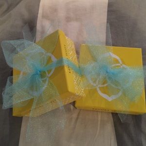 Kendra Scott Boxes