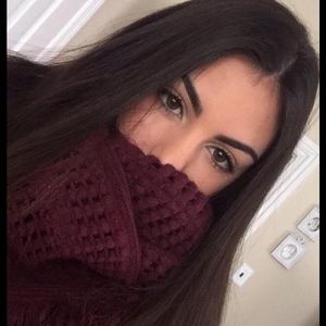 Meet your Posher, Kylie