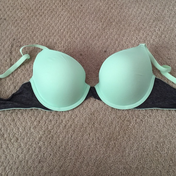 Victoria's Secret PINK bra