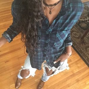 Plaid Button Up Shirt💕