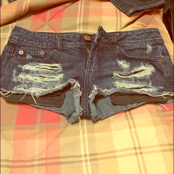 American Eagle short shorts