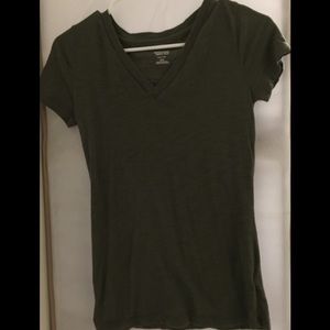2 v-neck tshirts
