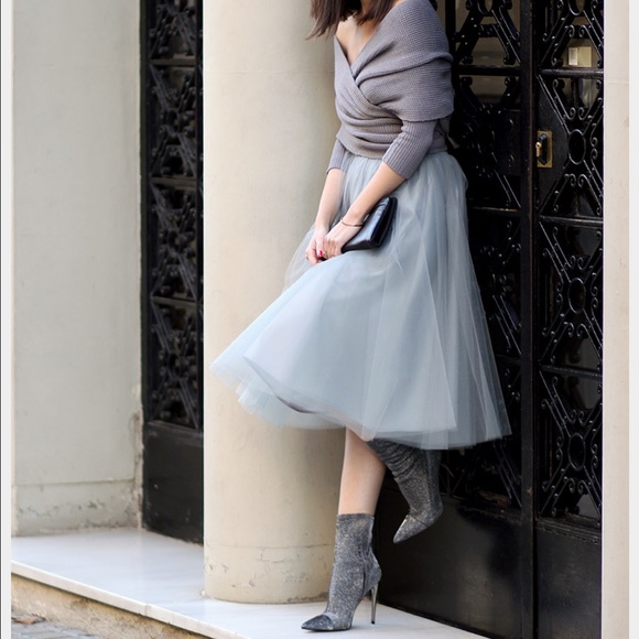 ON HOLD 💓 Gorgeous smoky gray tulle skirt 💕