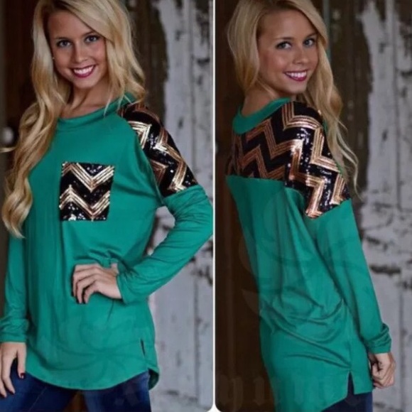 Tops - Green sequined long sleeve shirt