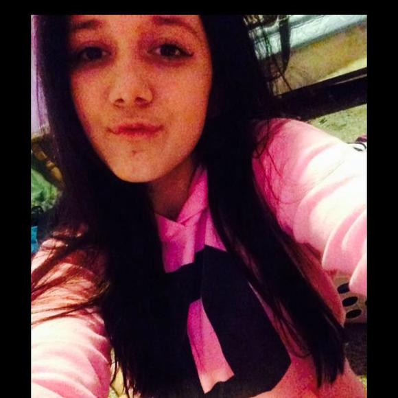 Meet your Posher, Isabella