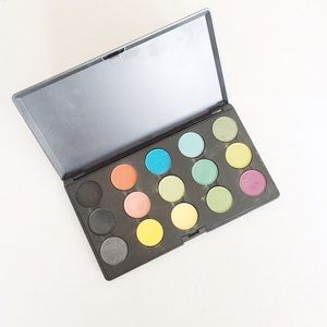 MAC Eyeshadow Customizable Palette ✨